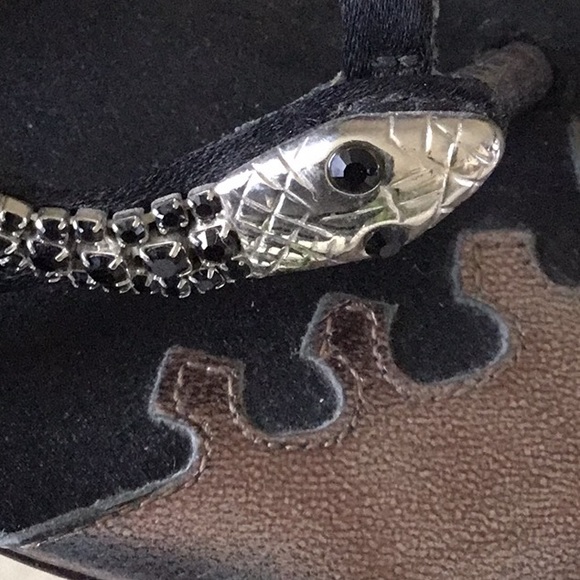 PRETTY DRESS SANDAL - Picture 7 of 7